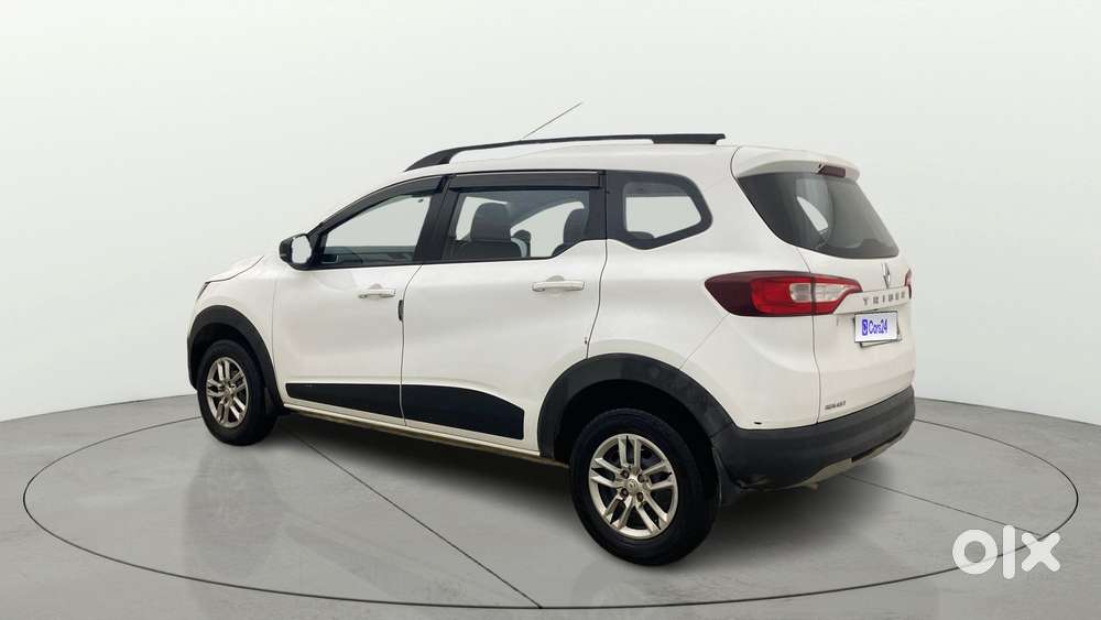 Renault Triber Rxt, 2022, Petrol