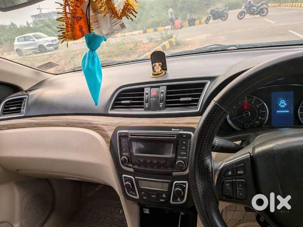 Premium Maruti Suzuki Ciaz Delta Petrol (smart Hybrid) - High Mileage,