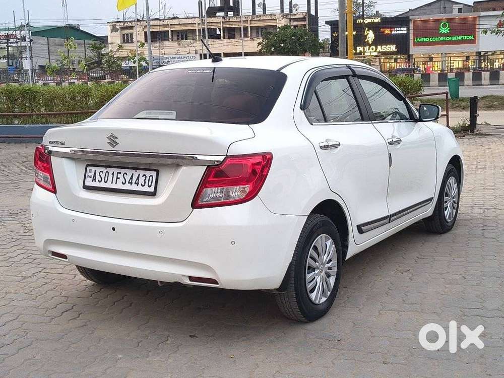 Maruti Suzuki Dzire 1.2 Vxi, 2023, Petrol