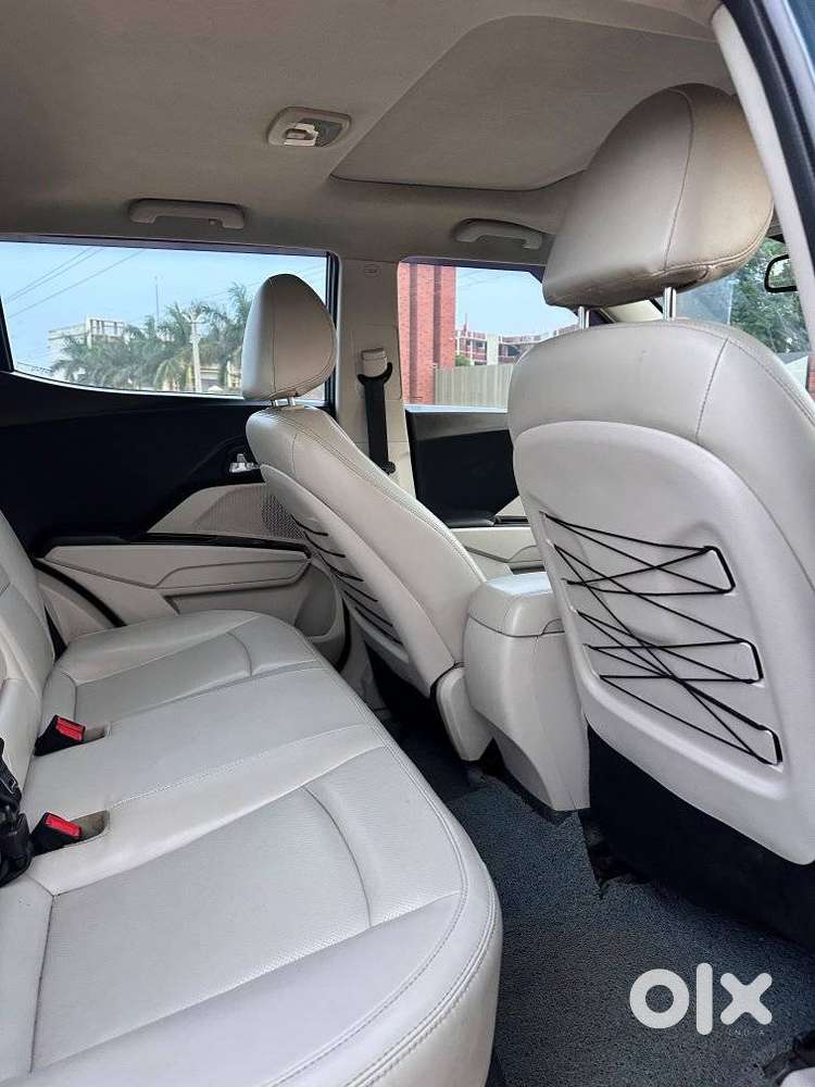 Mahindra Xuv300 W8 Amt Optional Diesel, 2019, Diesel