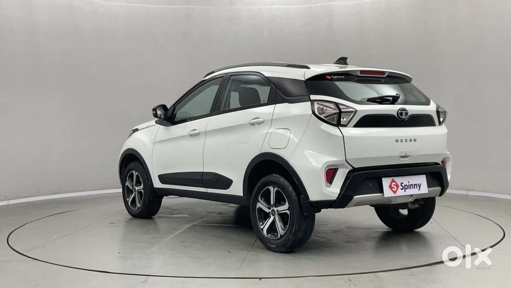 Tata Nexon 1.2 Revotron Xza Plus, 2023, Petrol