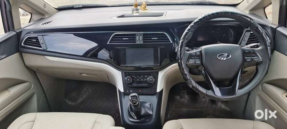 Mahindra Marazzo M8 8str, 2019, Diesel