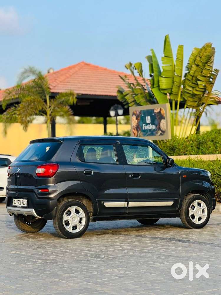 Maruti Suzuki S-presso Vxi Plus, 2022, Petrol