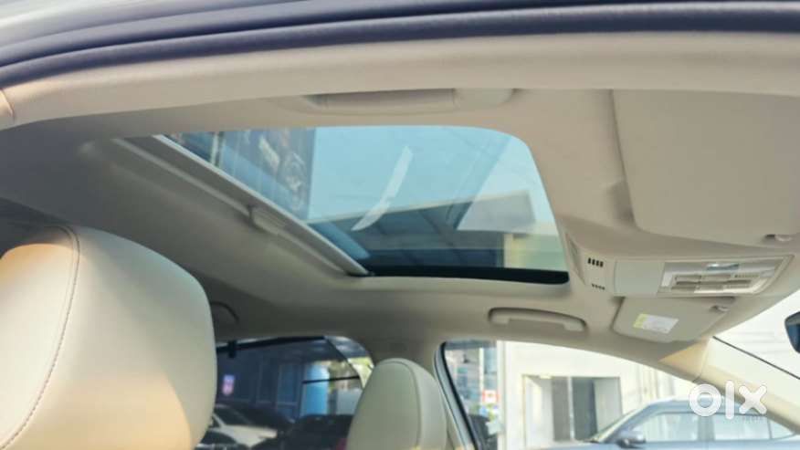 Skoda Superb 2.0 L&k Tsi At, 2022, Petrol