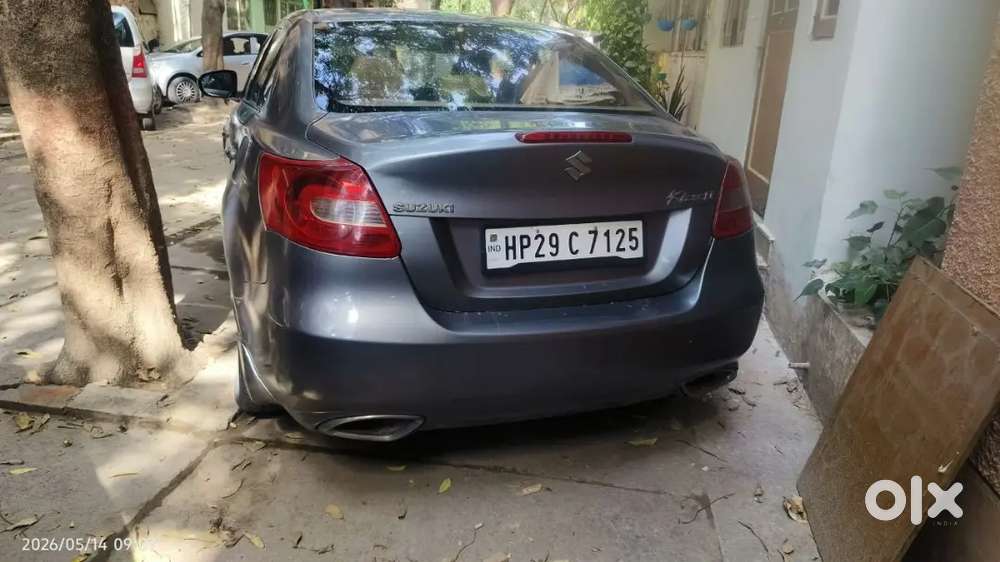 Maruti Suzuki Kizashi 2011