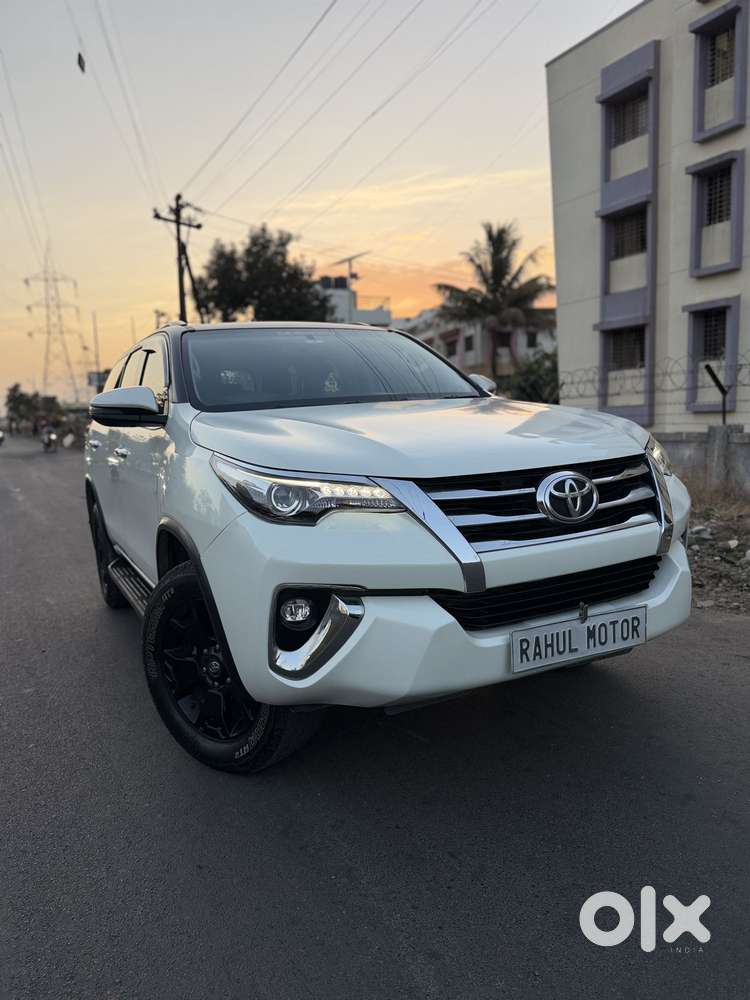 Toyota Fortuner 4x2 At 2.8 Diesel, 2019, Diesel