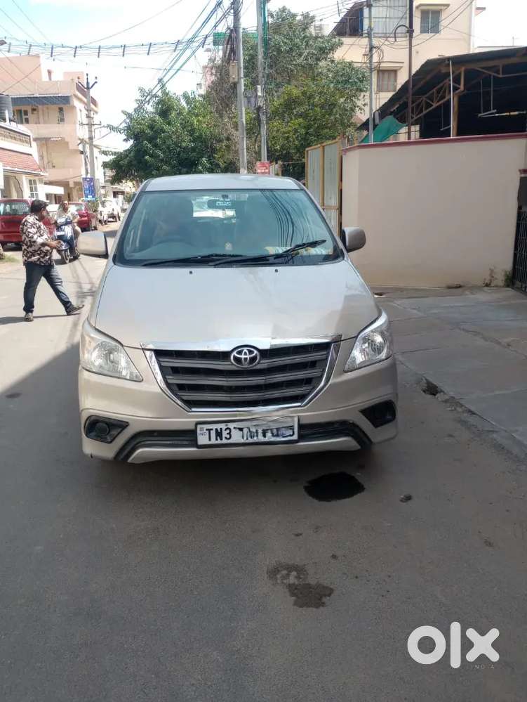 Toyota Innova Diesel 2015