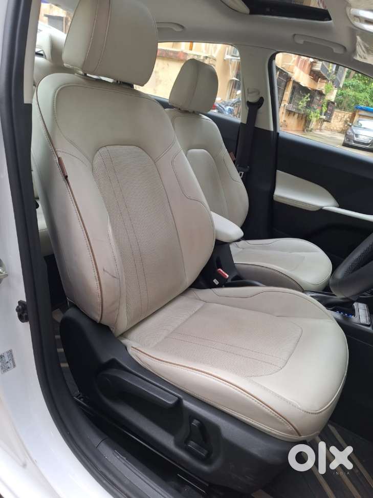 Hyundai Verna 1.5 Sx (o) Vtvt Ivt, 2023, Petrol