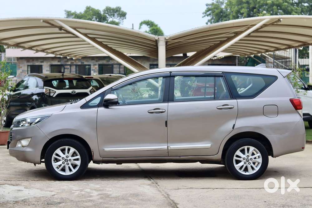 Toyota Innova Crysta 2.8 Gx At, 2016, Diesel
