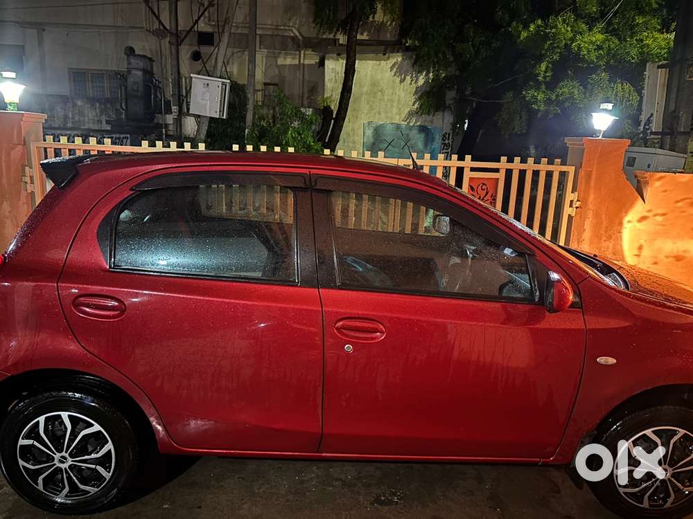 Toyota Etios Liva 2012