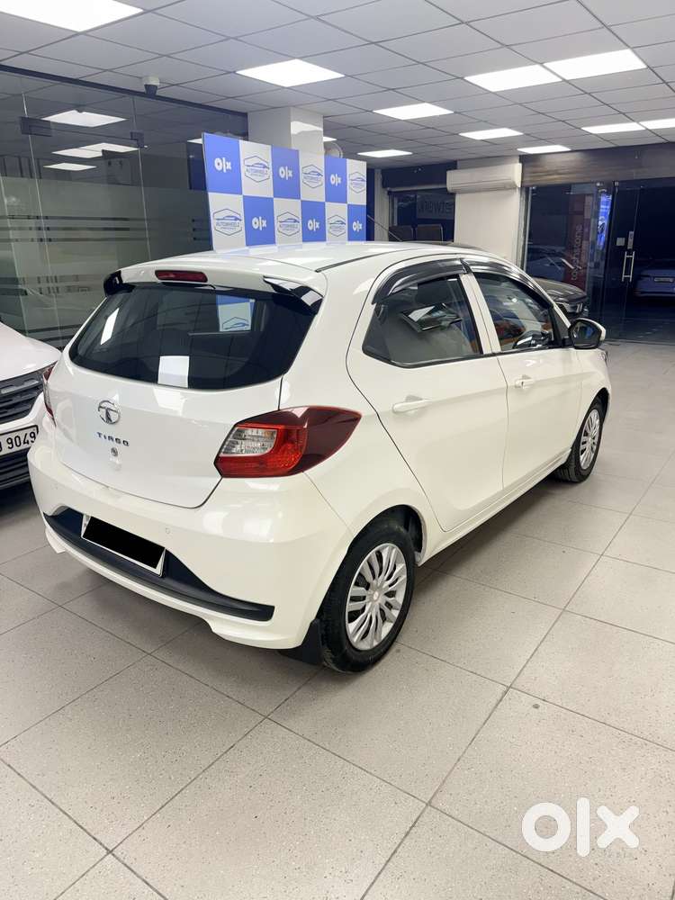 Tata Tiago 1.2 Revotron Xt (o), 2021, Petrol