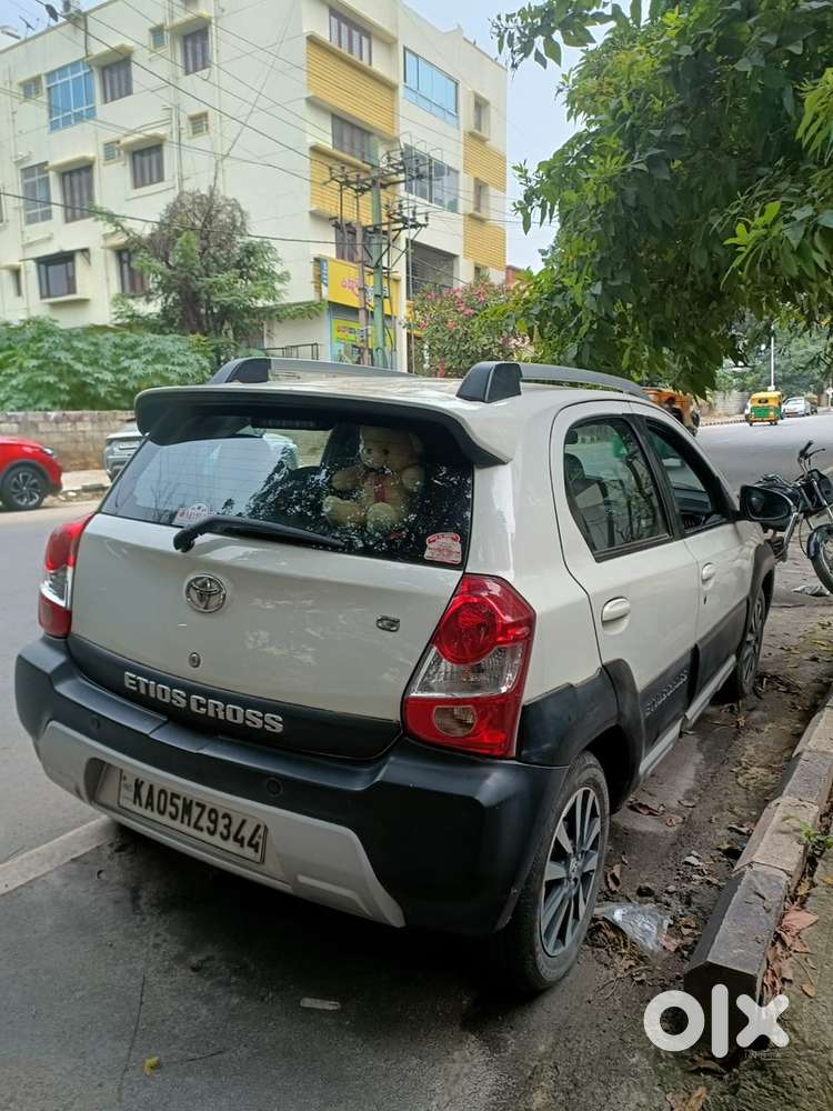 Toyota Etios Cross 2019 Model
