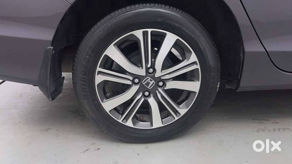 Honda City 1.5 V 4th Gen I-vtec Mt, 2022, Petrol