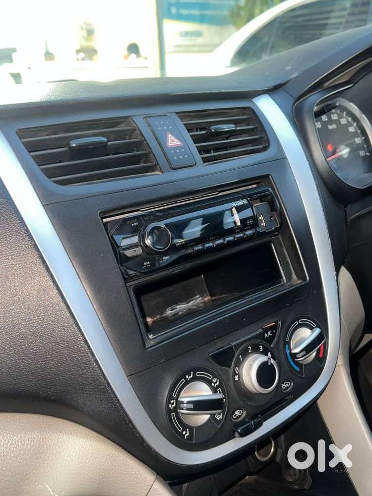 Maruti Suzuki Celerio 1.0 Vxi Amt, 2016, Petrol