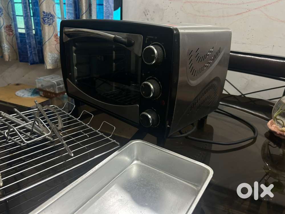 GOOD CONDITION OVEN FOR SALE EKM VARAPUZHA, 2000 rs Only