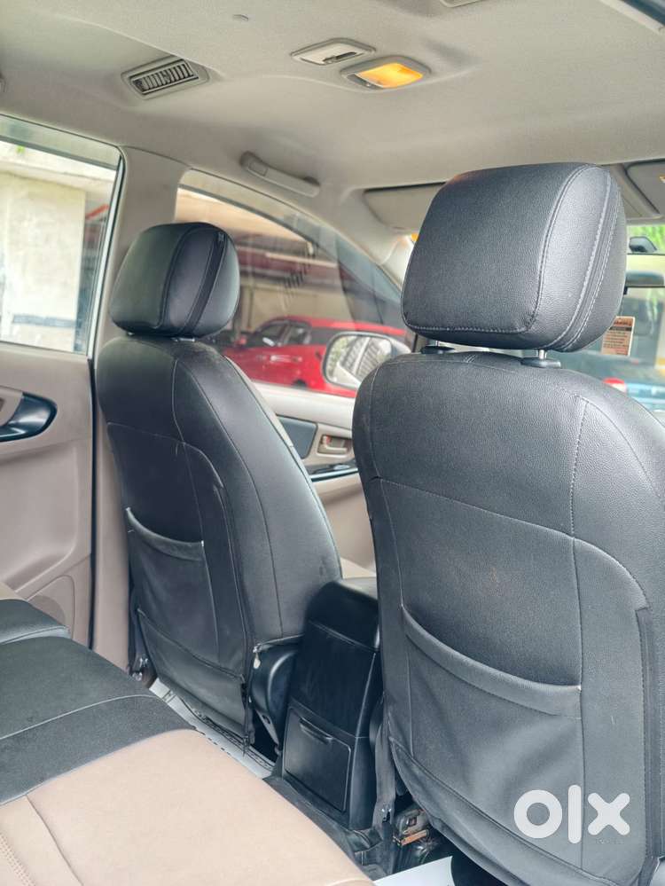 Toyota Innova 2.5 G (diesel) 8 Seater, 2016, Diesel