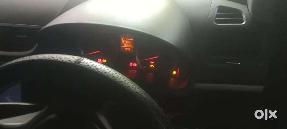 Maruti Suzuki Swift Vxi 2015 Petrol Manual