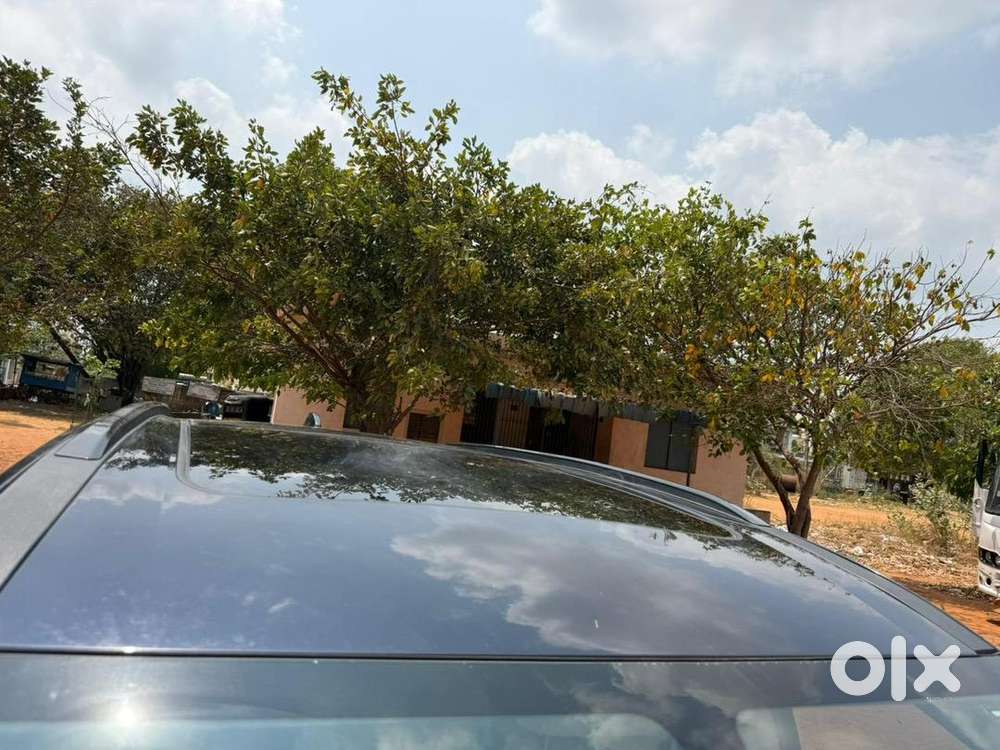 Mahindra Xuv700 2024 Diesel Well Maintained