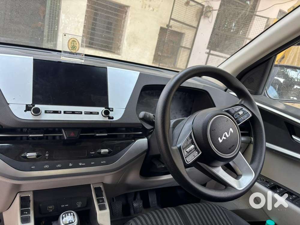 Kia Carens Manual 2024