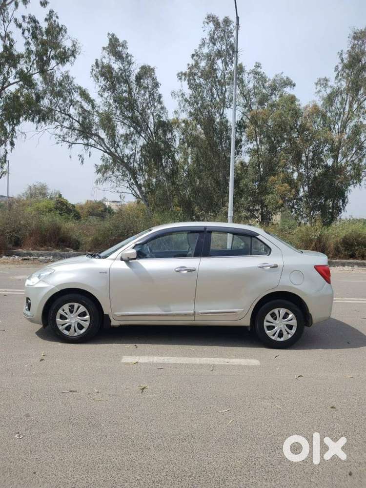 Maruti Suzuki Dzire 1.2 Vxi, 2018, Petrol