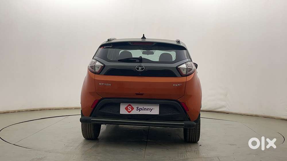 Tata Nexon 1.2 Revotron Xza Plus (o) Dual Tone, 2018, Petrol