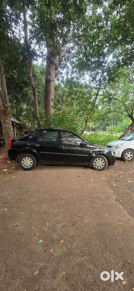 Mahindra Renault Logan 2008