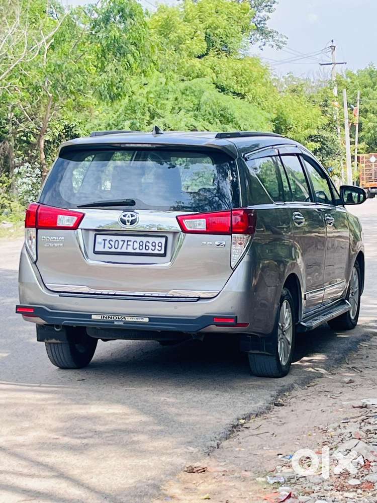Toyota Innova Crysta, 2016, Diesel