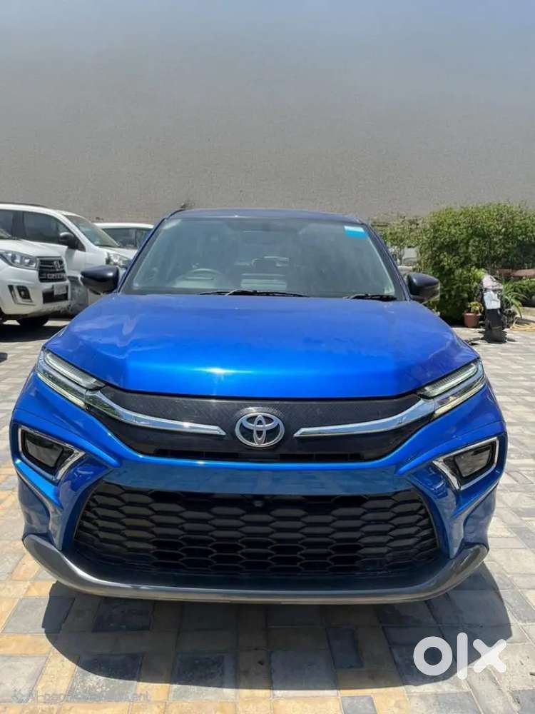 Toyota Urban Cruiser Hyryder 2022 Strong Hybrid Well Maintained