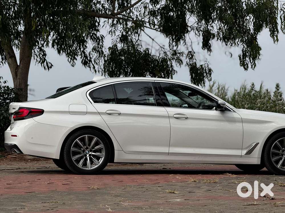 Bmw 5 Series 2.0 520d Luxury Line, 2021, Diesel
