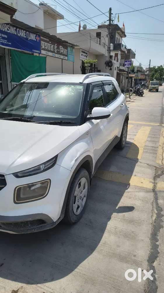 Hyundai Venue 2019 Diesel Well Maintained