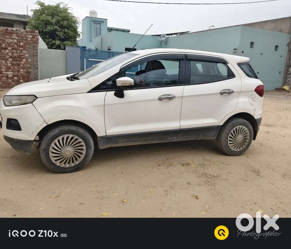 Ford Ecosport 2015 Diesel Car 29 Kmpl Mileage