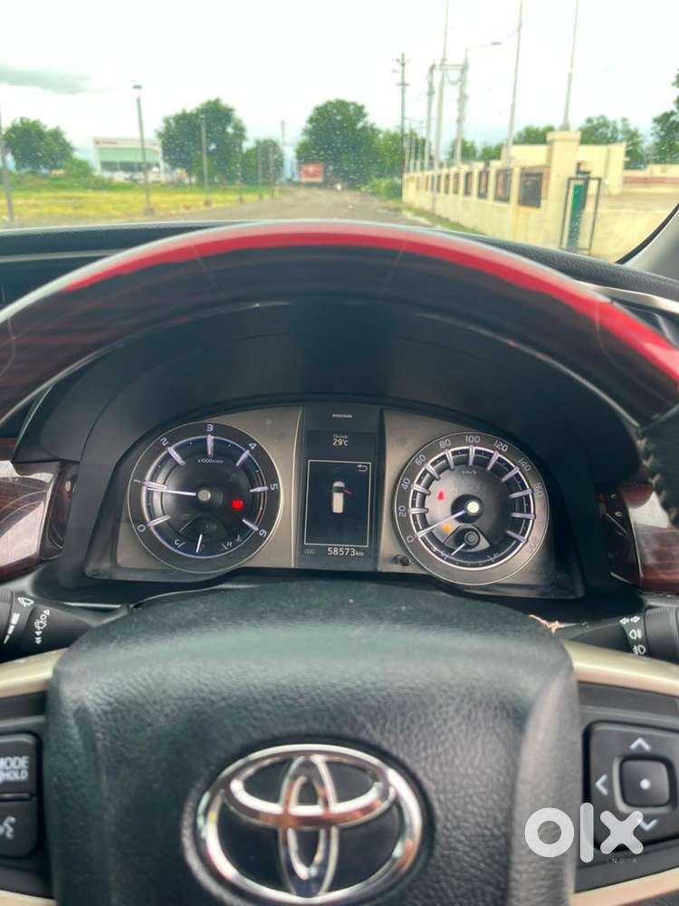 Toyota Innova Crysta 2.4 V, 2023, Diesel