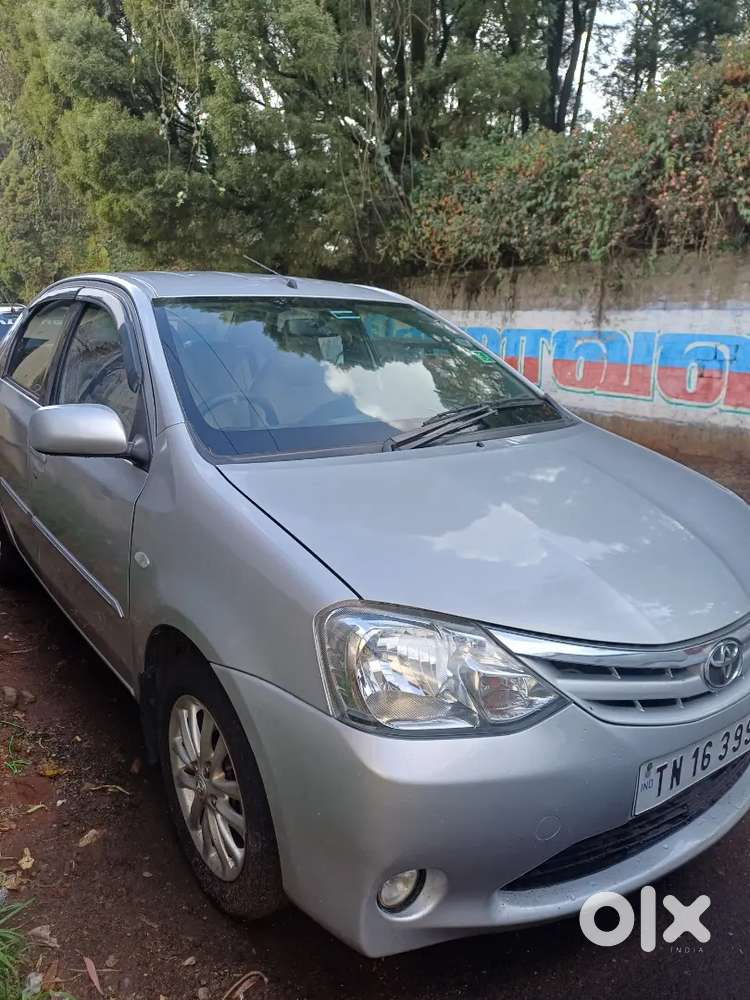 Toyota Etios 2012 Diesel 150000 Km Driven