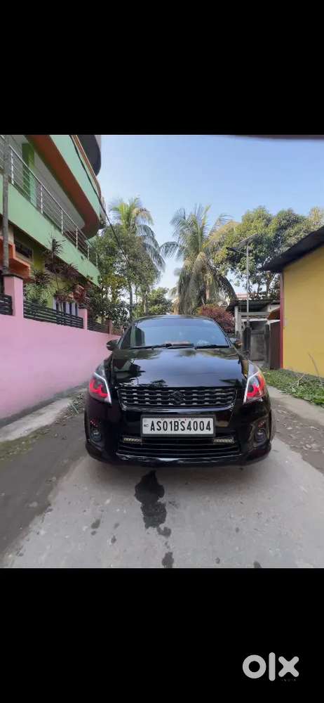 Selling Maruti Suzuki Ertiga Vxi (2015)
(silky Silver)