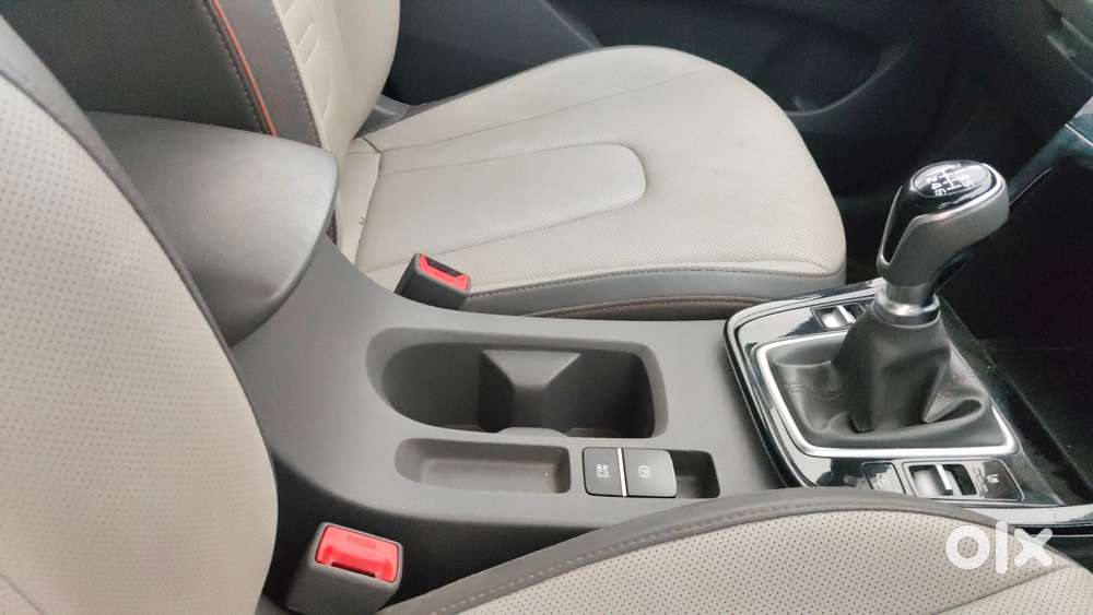 Hyundai Creta 1.5 Sx (o) Ivt Petrol, 2024, Petrol
