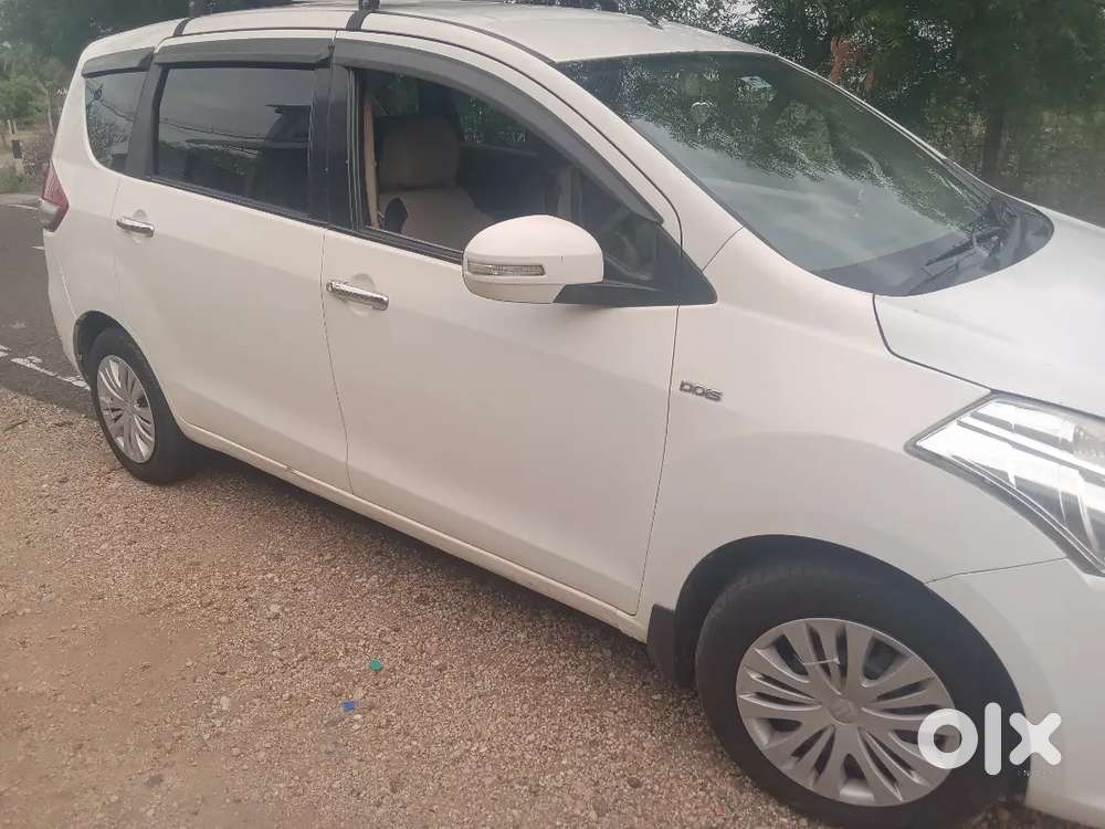 Maruti Suzuki Ertiga 2015