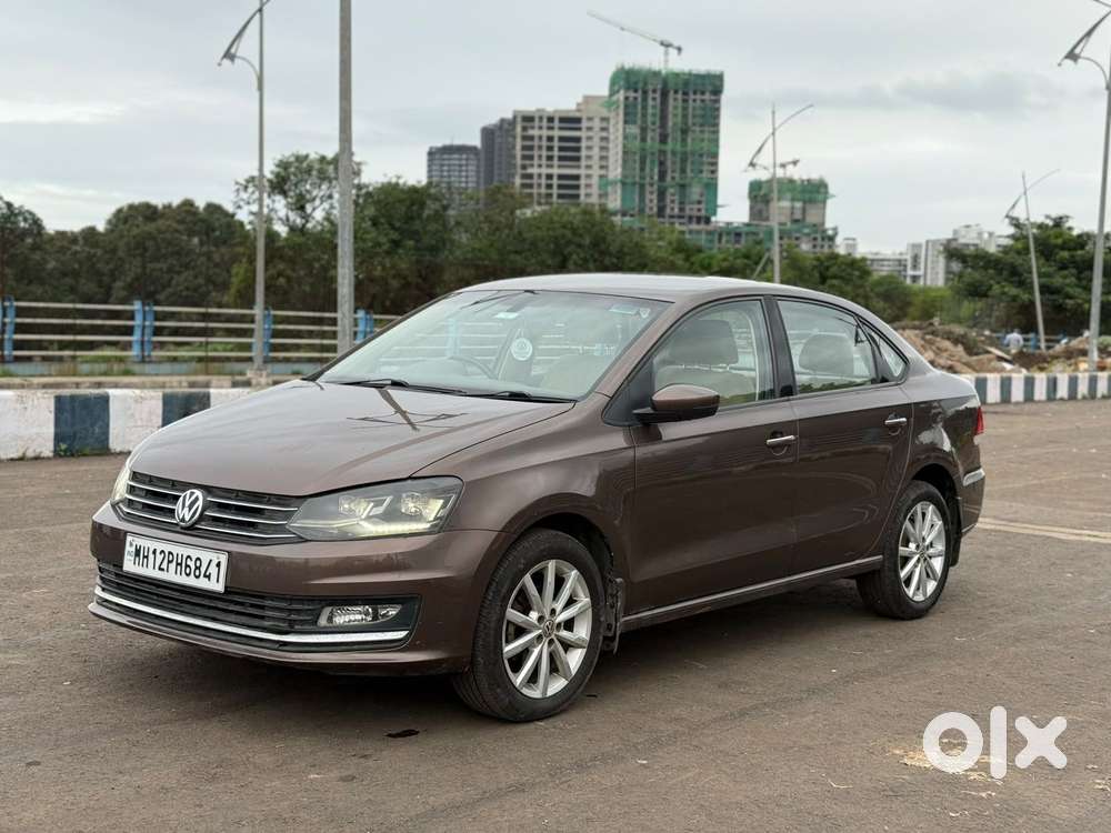Volkswagen Vento 1.2 Highline Plus At 16 Alloy, 2017, Petrol