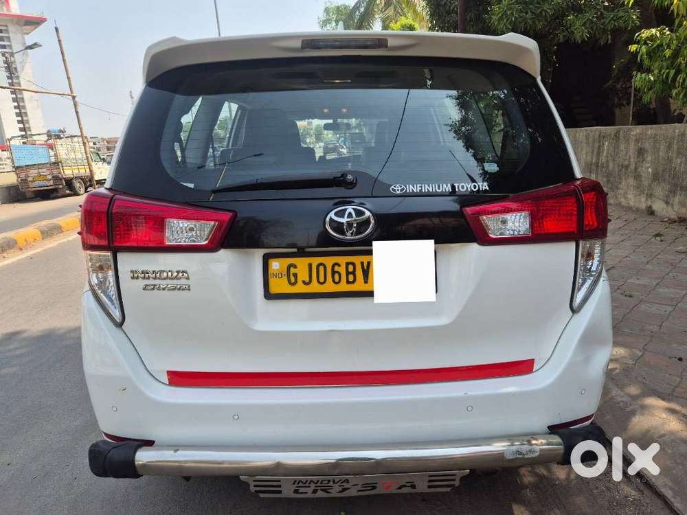 Toyota Innova Crysta March 2023