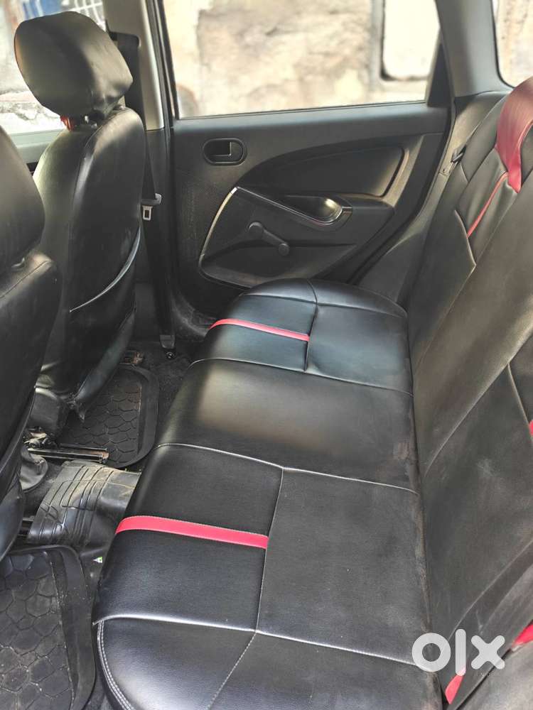 Ford Figo 2011 Dec