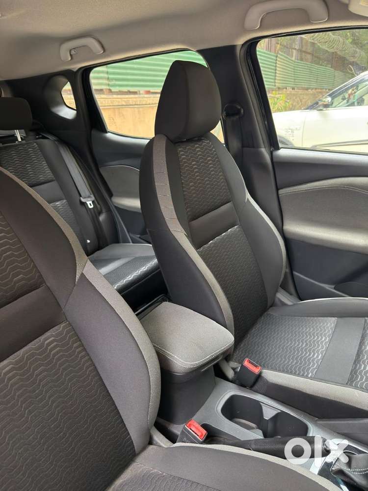 Nissan Magnite 2024 Petrol Well Maintained