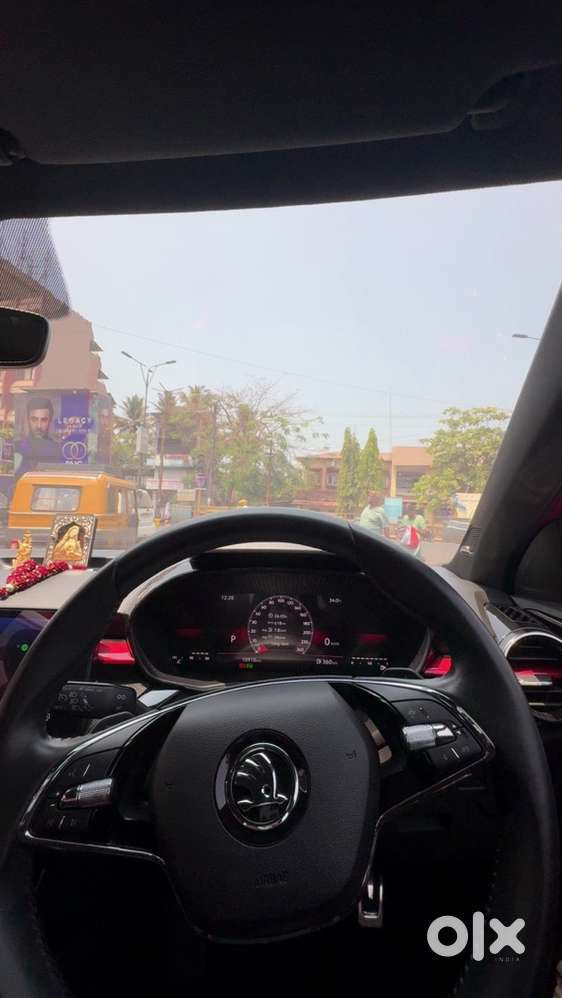 Skoda Slavia 2025 Petrol Well Maintained