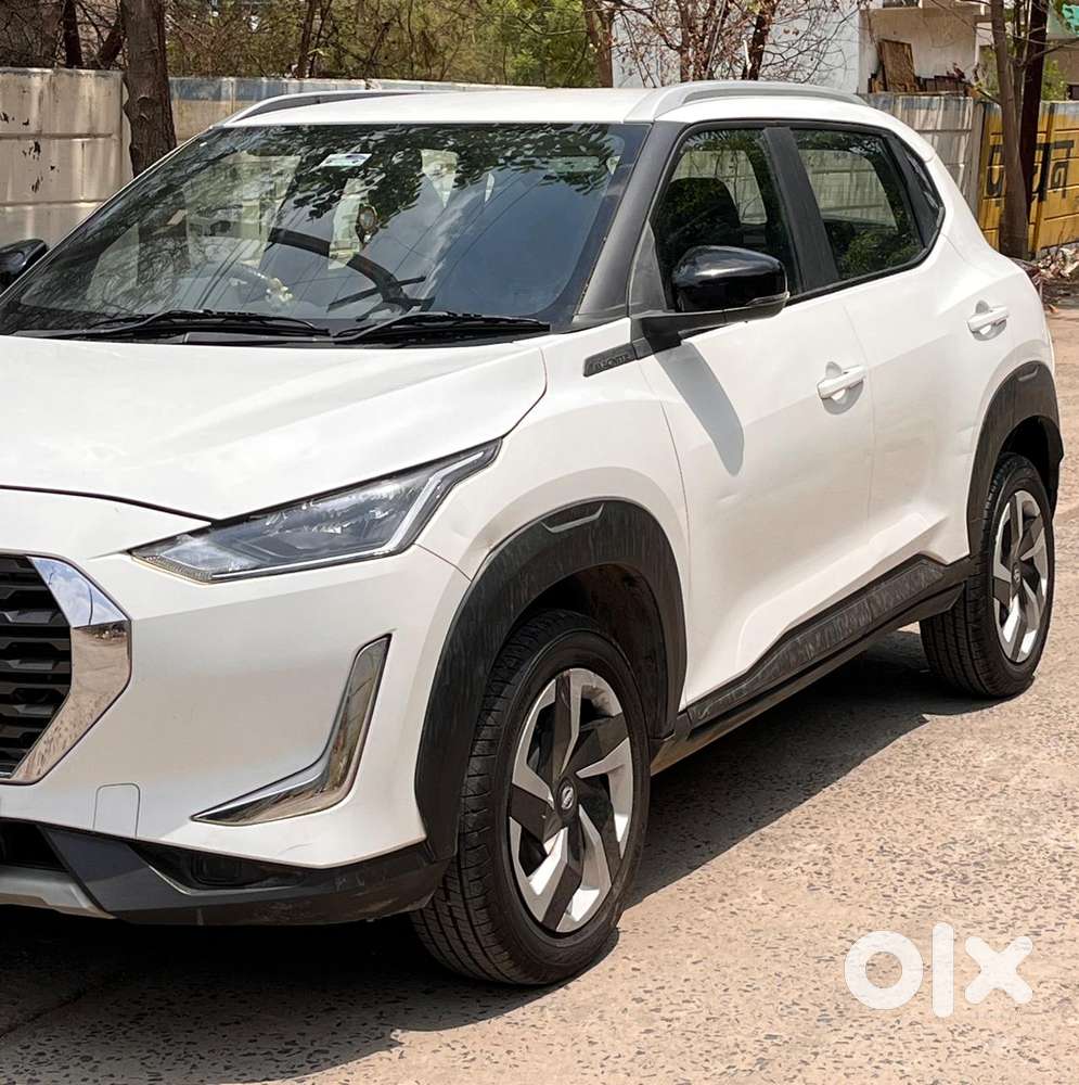 Nissan Magnite 1.0 Xv, 2022, Petrol