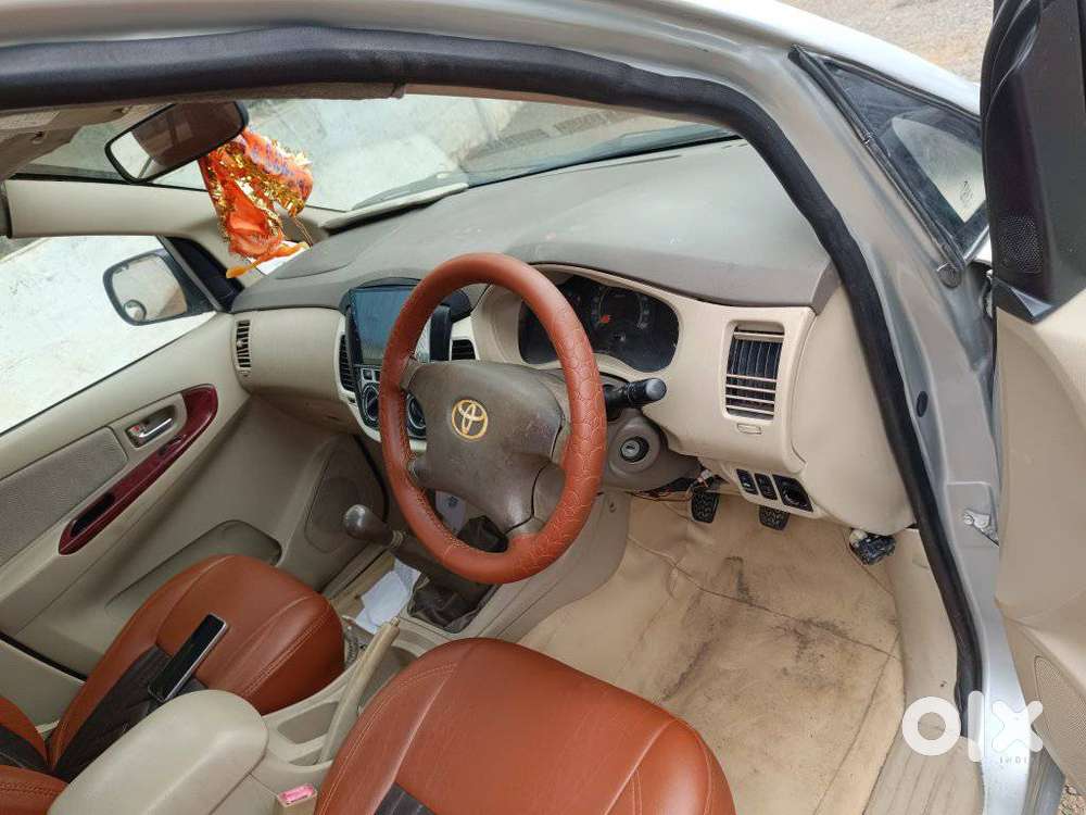 Toyota Innova 2.5 V 7 Str, 2006, Diesel