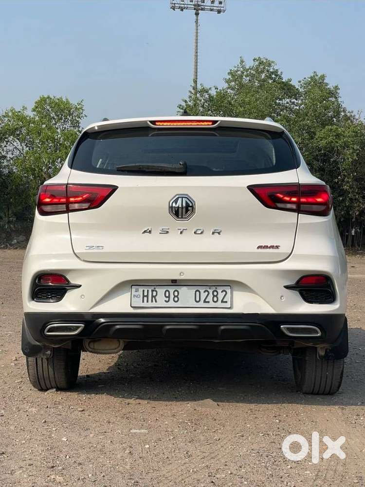 Mg Astor 1.5 Savvy Cvt S Red, 2023, Petrol