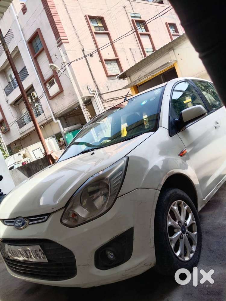 2013 Ford Figo Titanium Tdci Diesel  1st Owner  Well Maintained  Ka