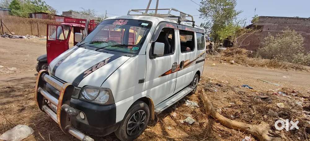 Maruti Suzuki Eeco 2017 Best Price Available 400000 Offer