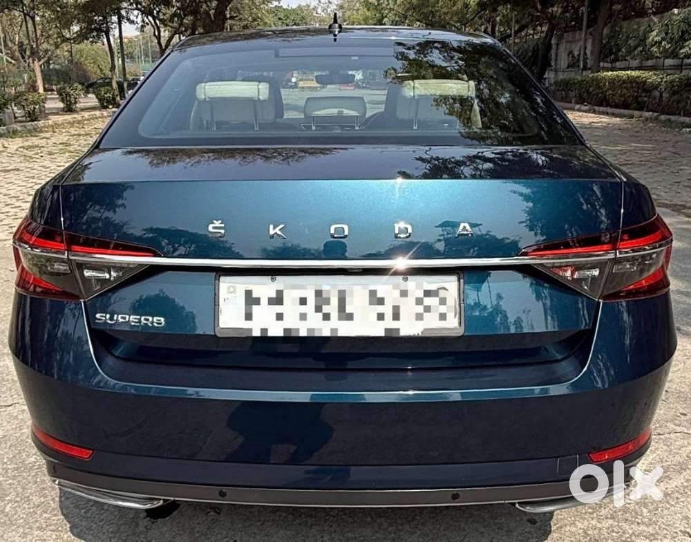 Skoda Superb 2.0 L&k Tsi At, 2022, Petrol