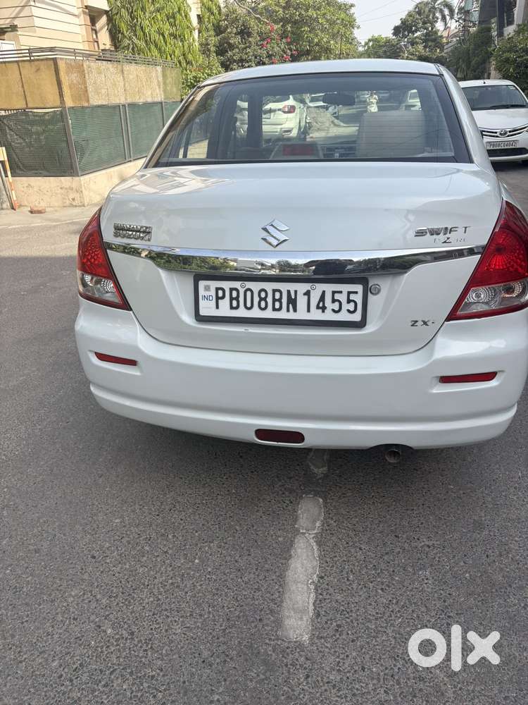 Maruti Suzuki Swift Dzire 1.3 Zxi, 2010, Petrol