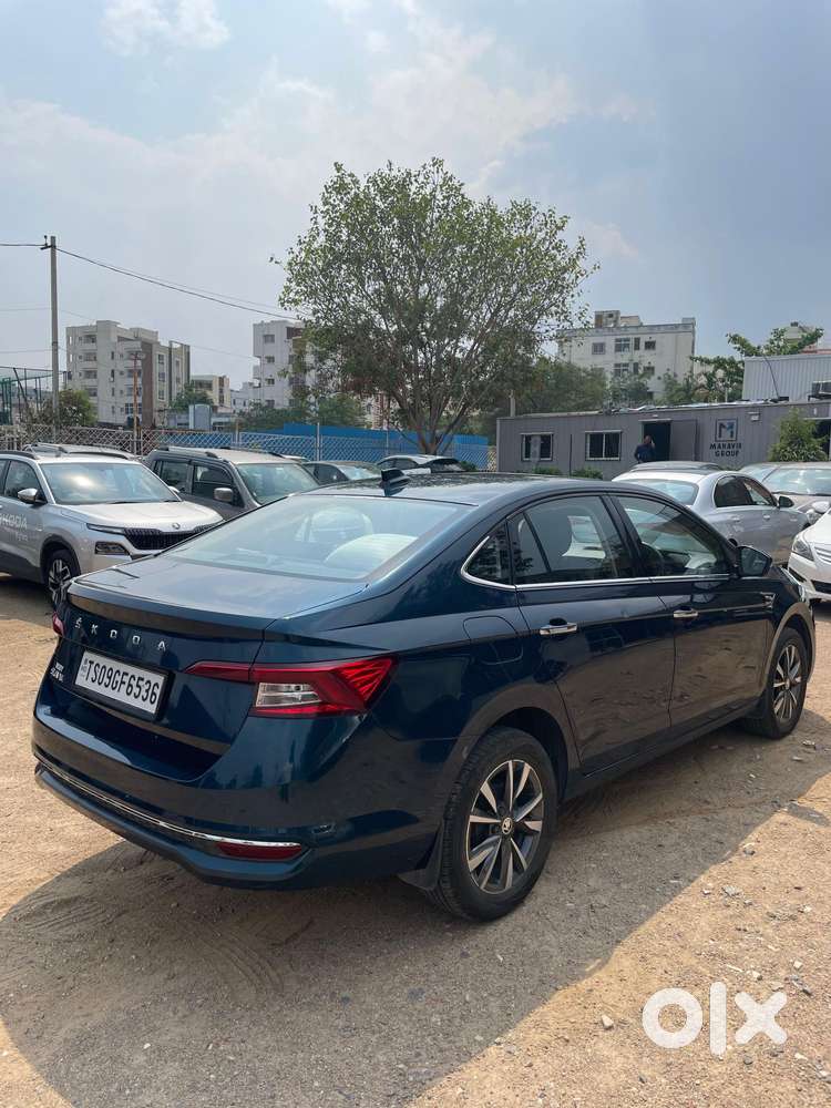 Skoda Slavia 1.0 Tsi Style At, 2024, Petrol