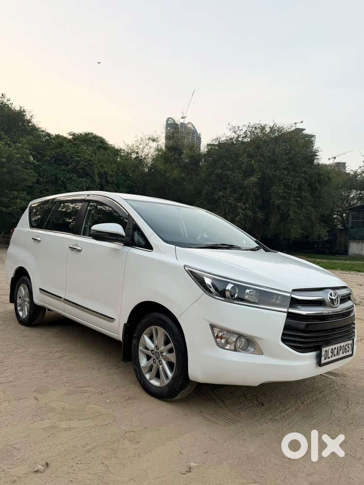 Toyota Innova Crysta 2.7 Vx Mt, 2017, Diesel